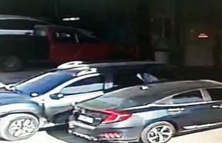 Otomobil içerisinde 150 bin TL çalan hırsızlar...