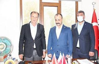 Özdemir, MHP’ye katıldı
