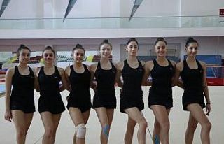 (Özel haber) Ritmik Cimnastik Büyükler Milli Takımı,...