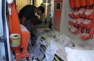Özel hastaneye ait ambulans az daha patlıyordu