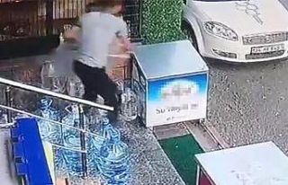 (Özel) Poğaça hırsızı kameraya böyle yakalandı