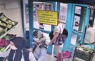 (Özel) Yankesici çetesinin kadının cebinden telefonunu...