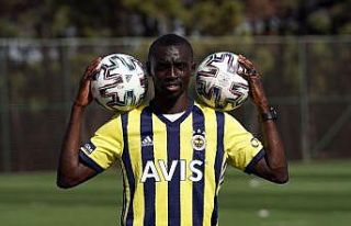 Papiss Cisse: "Fenerbahçe reddedilemeyecek kadar...