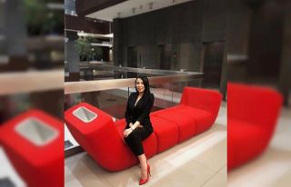 Parasını ödediği otelde rezervasyonu çıkmayınca,...