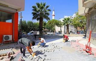 Paşaköy Mahalle meydanı yenileniyor
