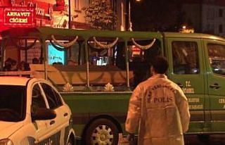 Pendik’te bir kafede oturan şahıslara silahlı...