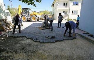 Petrol Mahallesine kilitli parke taşı