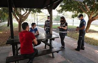 Polis okul çevrelerini denetledi
