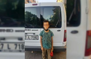 Polisler çocuk dilencileri topladı