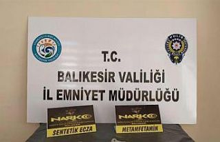 Polisten uyuşturucu operasyonunda 10 şüpheli şahsı...