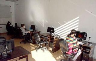 Posbıyık, uzaktan eğitim sınıfını ziyaret etti