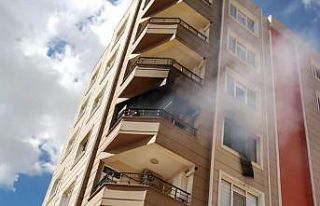 Prizden çıkan yangın evi kül ediyordu