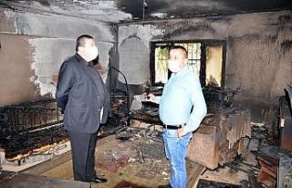 Prizden çıkan yangında evdeki eşyalar kullanılamaz...