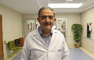Prof. Dr. Mustafa Şahin Medova Hastanesinde