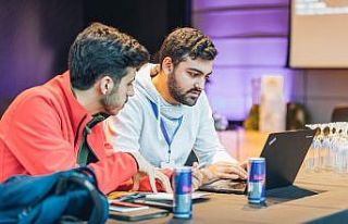 Red Bull Basement’ın geçen yılki kazananı Smarttle...