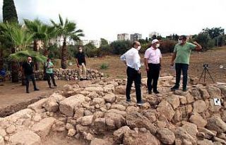 Rektör Çamsarı’dan Soli Pompeiopolis kazı alanında...