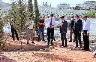 Rektör Karacoşkun sosyal ve kültürel alan çalışmalarını...