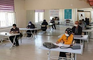 Safranbolu’da 12 kursiyere ‘Örtü Altı Sebze...