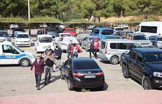 Sahte arkadaşlık sitesi üzerinden milyonlar kazandılar