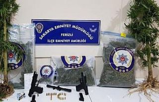 Sakarya İl Emniyet Müdürlüğü ekipleri uyuşturucu...