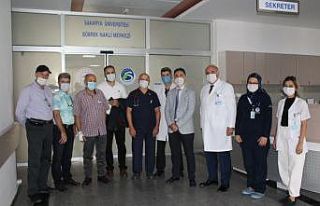 Sakarya’da ilk defa yabancı bir hastaya böbrek...