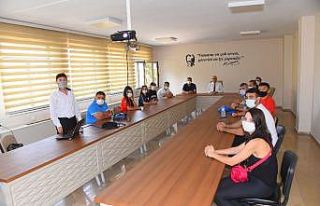 Salihli’de vatandaşar ’Plogging’ etkinliğinde...