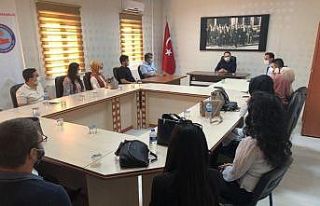 Samsat’ta aday öğretmenlere kurumlar tanıtıldı