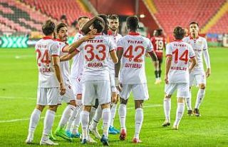 Samsunspor’da 25 farklı futbolcu forma şansı...