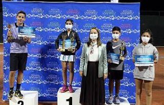 SANKO Okullarının tenis başarısı