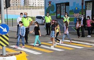 Şanlıurfa’da çocuk trafik eğitim parkında ilk...