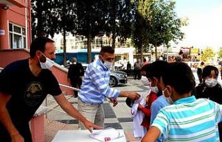 Sarıgöl’de öğrenciler ’Değerli Zamanlar’ını...