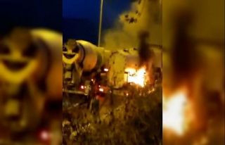 Seyir halindeki hafriyat kamyonu yandı