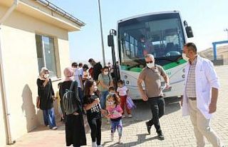 Siirtli çocuklara hayvan sevgisi anlatıldı