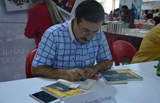 Siirtli yazarın kitabı Türkiye’de en çok satılan...