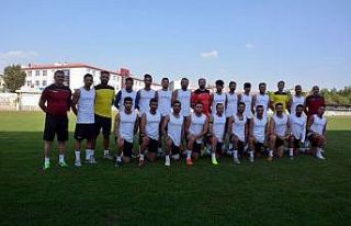 Siirt’te 2 futbolcu ve yardımcı antrenörün korona...