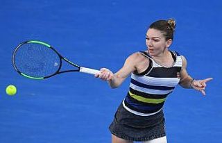 Simona Halep, korona virüse yakalandı
