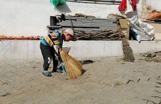 Sındırgı’nın Akçakısrak Mahallesi temizliği...