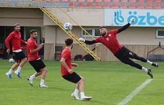 Sivas Belediyespor, Sakaryaspor maçı hazırlıklarına...