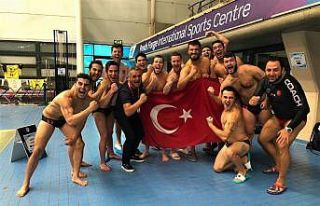 Sualtı hokeyinde rakip tanımayan Türk Milli Takımı...