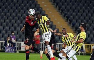 Süper Lig: Fenerbahçe: 1 - Fatih Karagümrük: 0...