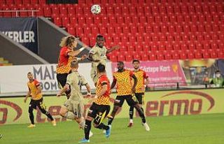 Süper Lig: Göztepe: 0 - Fenerbahçe: 0 (Maç devam...