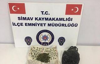 Şüpheli araçta uyuşturucu ele geçirildi
