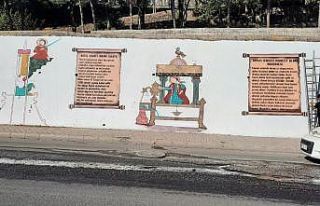 Sur’da trafo binaları ve duvarlar tarihi motiflerle...