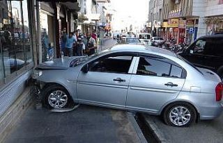 Sürücü direksiyon başında kalk krizi geçirince...