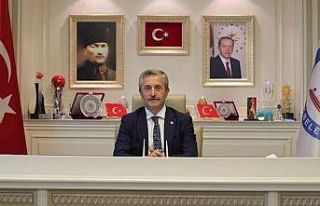 Tahmazoğlu muhtarlar gününü kutladı