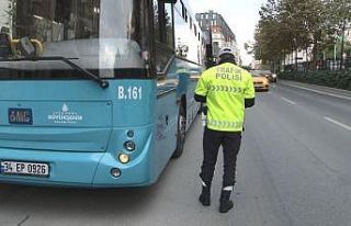 Taksim’de toplu taşıma araçlarında korona virüs...