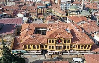 Tarihi Velipaşa Hanı açılış için gün sayıyor