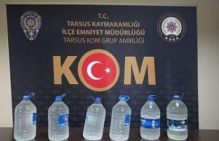 Tarsus’ta kaçak içki üreten şüpheli yakalandı