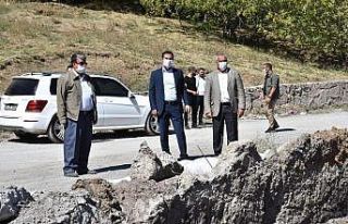 Tatvan’da 3 adet semt sahası yapılıyor