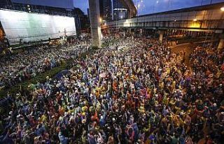 Tayland’daki monarşi ve hükümet karşıtı protestolar...